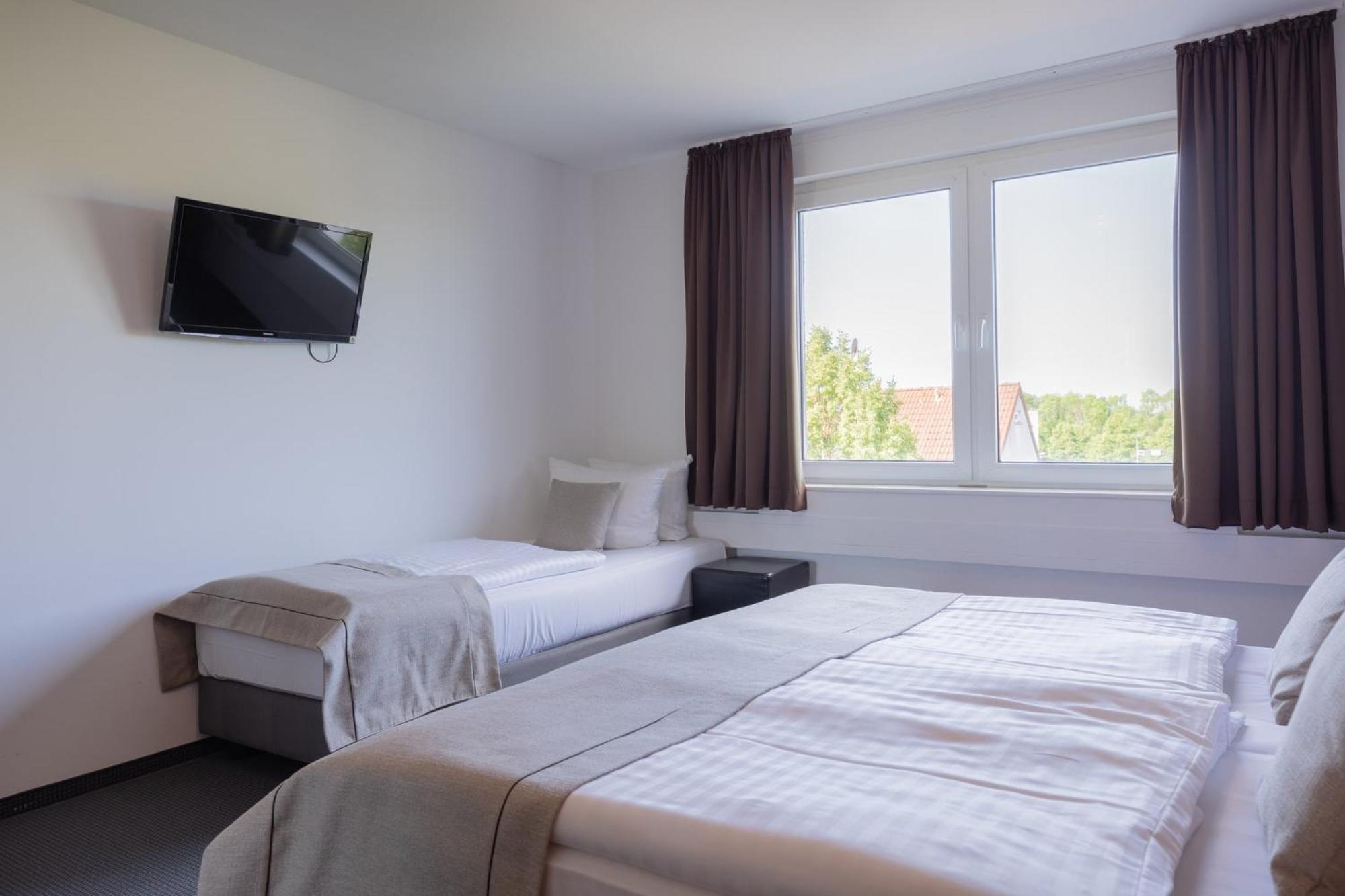 Novum Aviva Neue Messe 4*