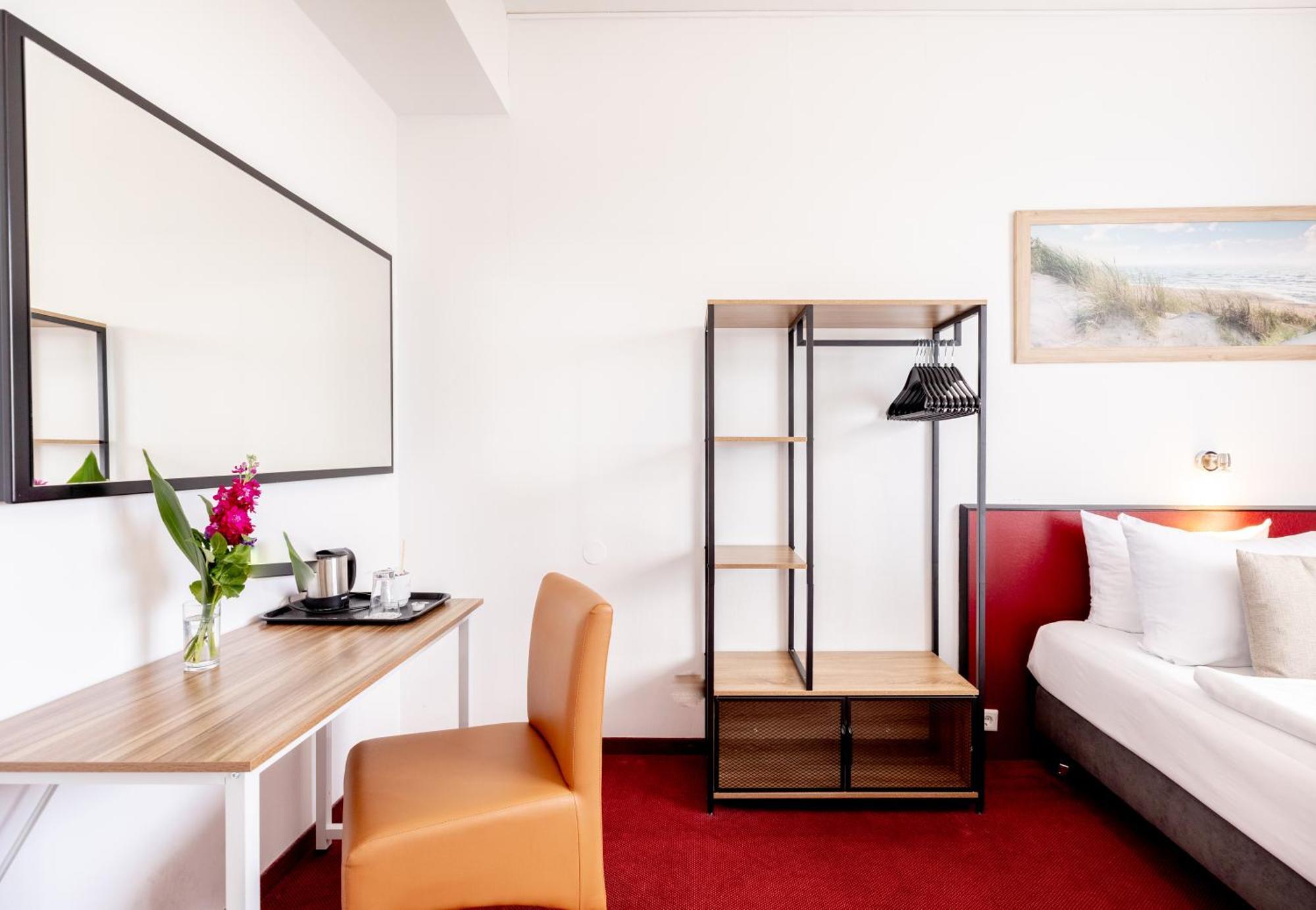Novum Aviva Neue Messe 4*