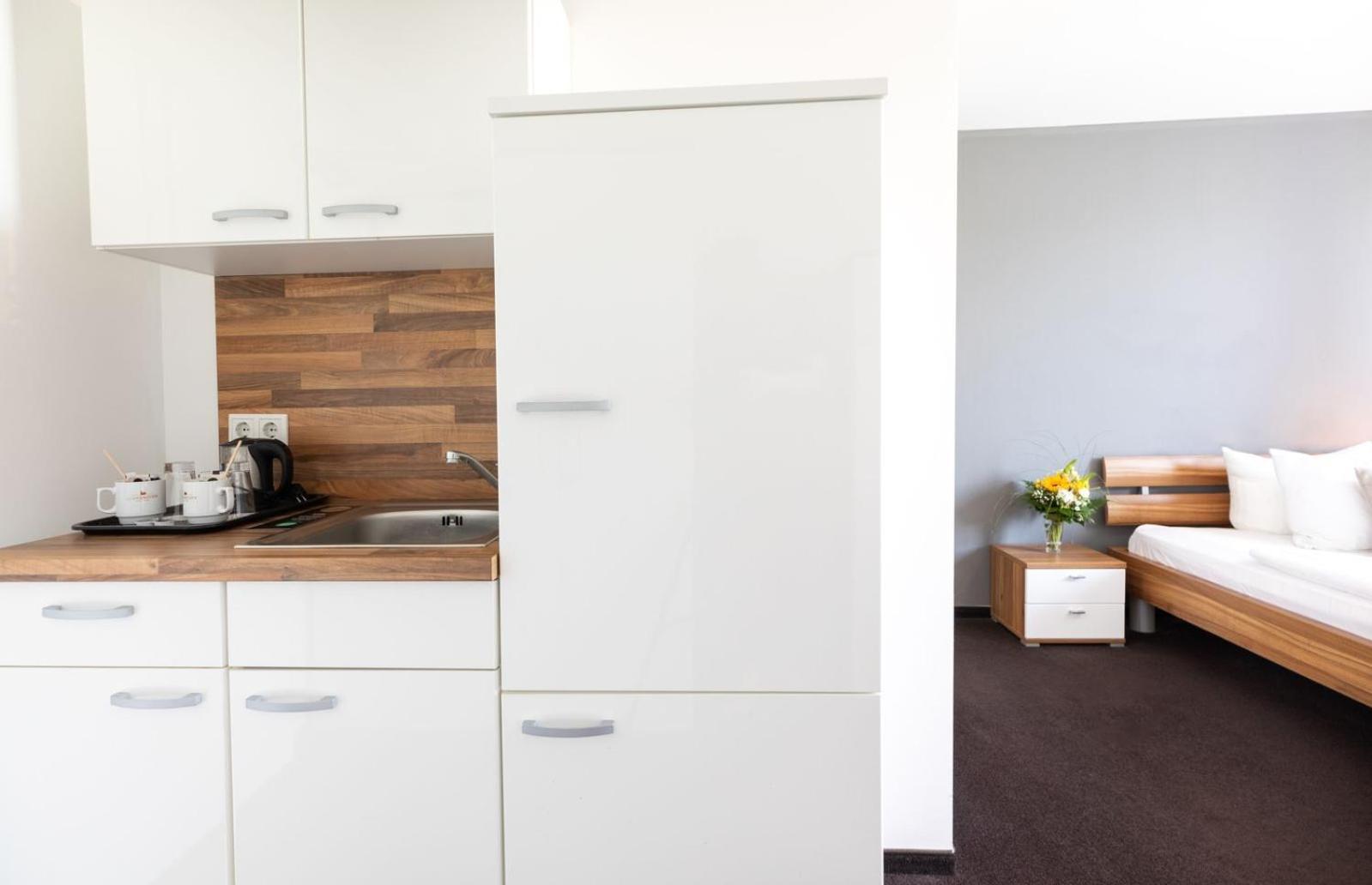Novum Aviva Neue Messe Hotel 4*